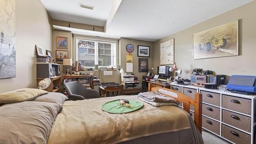 223 Murtle Road, Clearwater, BC - Indoor Photo Showing Other Room