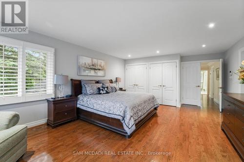 495 Meadow Wood Road, Mississauga, ON - Indoor Photo Showing Bedroom