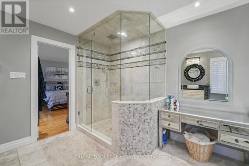 495 Meadow Wood Road, Mississauga, ON - Indoor Photo Showing Bathroom