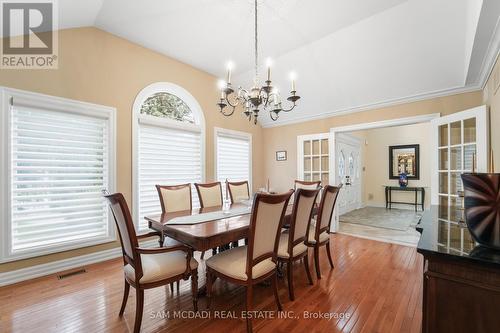 495 Meadow Wood Road, Mississauga, ON - Indoor Photo Showing Dining Room