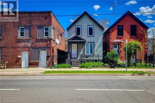 334 GAGE Avenue N  Hamilton, ON L8L 7A7
