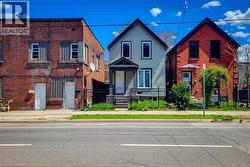 334 GAGE Avenue N  Hamilton, ON L8L 7A7