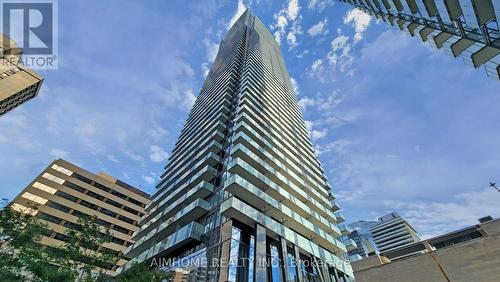 1506 - 1080 BAY STREET  Toronto, ON M5S 0A5