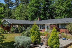 261 Frankies Pl Nanaimo, BC V9R 6V4