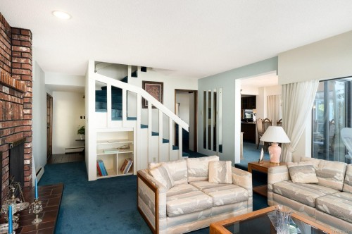 6007 Sooke Rd, Sooke, BC 