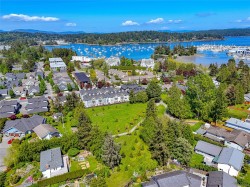 5-10480 Resthaven Dr Sidney, BC V8L 3H7