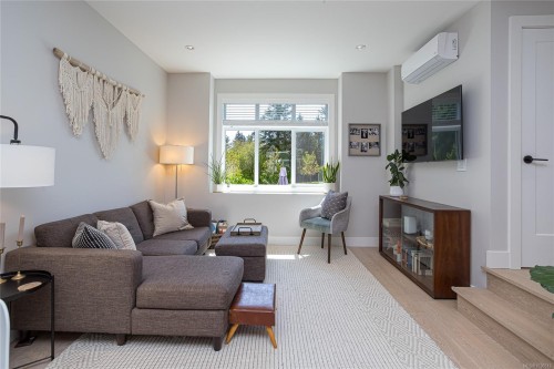 5-10480 Resthaven Dr, Sidney, BC 