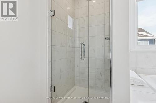 845 Snap Hook Crescent, Ottawa, ON - Indoor Photo Showing Bathroom