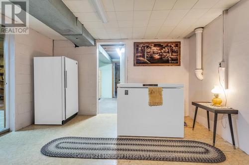 88 Potters Road, Tillsonburg, ON - Indoor Photo Showing Other Room