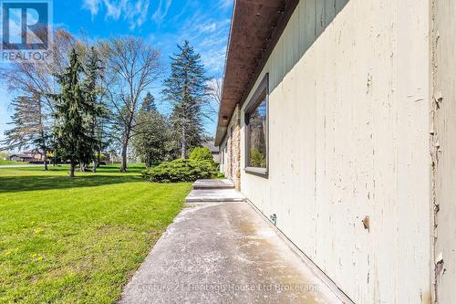 88 Potters Road, Tillsonburg, ON - Outdoor