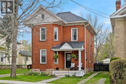 3 D'ARCY STREET Perth, ON K7H 2T7