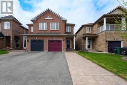 5636 RALEIGH STREET  Mississauga, ON L5M 7E4