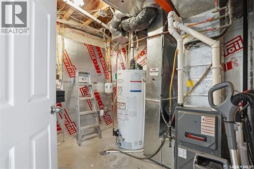 102 Keedwell Street, Saskatoon, SK - Indoor Photo Showing Basement