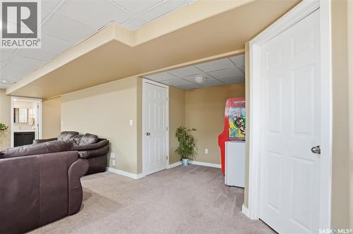 102 Keedwell Street, Saskatoon, SK - Indoor Photo Showing Other Room