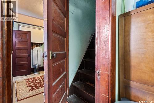 105 6Th Street, Etters Beach, SK - Indoor