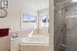 5 Pc Primary Ensuite Bathroom - 