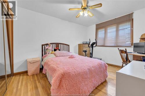 855 Greendale, Windsor, ON - Indoor Photo Showing Bedroom