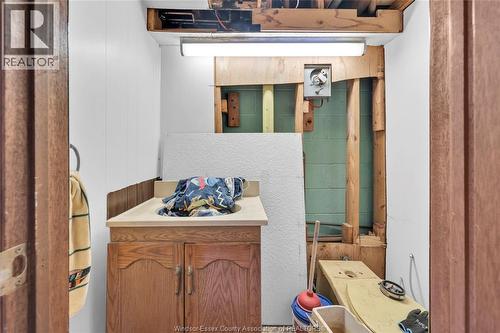 855 Greendale, Windsor, ON - Indoor