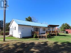16 Ski Hill RD Searchmont, ON P0S 1J0