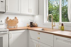 Kitchen - 
