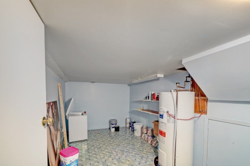 Rangement - 1740 Rue Tahiti, Brossard, QC - Indoor Photo Showing Other Room