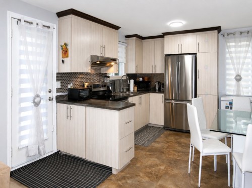 Cuisine - 1874 Ch. Roméo-Lapierre, Saint-Lin/Laurentides, QC - Indoor Photo Showing Kitchen