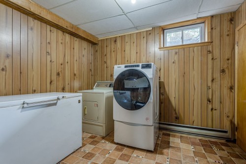 Laundry - 14 Rue Argyle, Ormstown, QC - Indoor Photo Showing Laundry Room