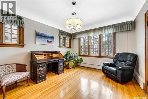1325 Elliott Street, Saskatoon, SK - Indoor