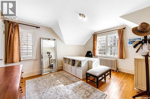 1325 Elliott Street, Saskatoon, SK - Indoor