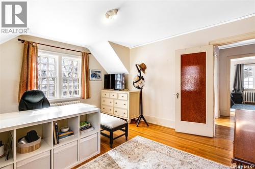 1325 Elliott Street, Saskatoon, SK - Indoor