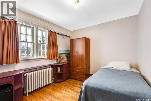 1325 Elliott Street, Saskatoon, SK - Indoor Photo Showing Bedroom