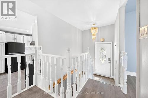 96 Fielding Crescent, Hamilton, ON - Indoor Photo Showing Other Room