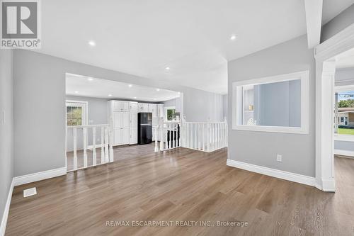 96 Fielding Crescent, Hamilton, ON - Indoor Photo Showing Other Room