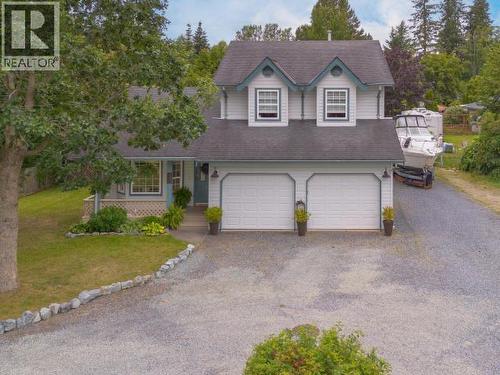 6385 Sutherland Ave, Powell River, BC - Outdoor With Facade