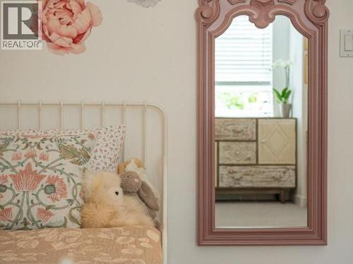 6385 Sutherland Ave, Powell River, BC - Indoor