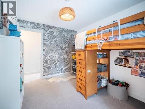 6385 Sutherland Ave, Powell River, BC - Indoor