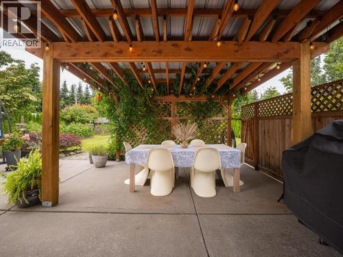 6385 Sutherland Ave, Powell River, BC - Outdoor With Deck Patio Veranda With Exterior