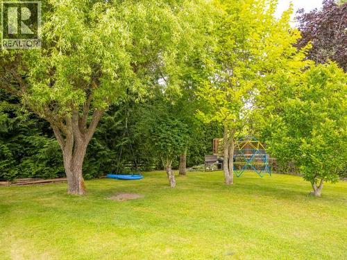 6385 Sutherland Ave, Powell River, BC - Outdoor