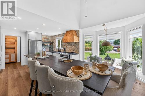 1214 Upton Road, Ottawa, ON - Indoor Photo Showing Dining Room