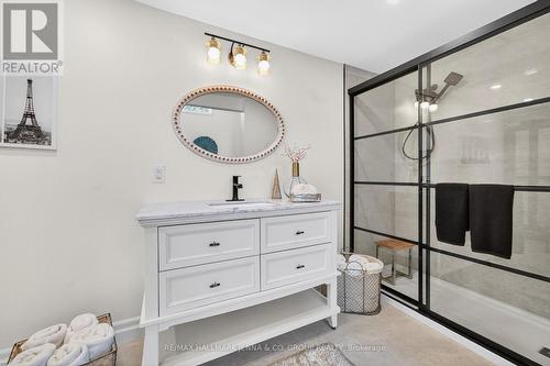 1214 Upton Road, Ottawa, ON - Indoor Photo Showing Bathroom
