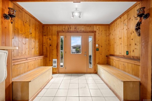 2110 Murrelet Dr, Comox, BC 