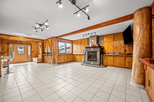 2110 Murrelet Dr, Comox, BC 