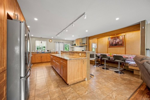 2110 Murrelet Dr, Comox, BC 