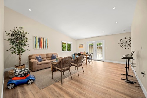 4180 Arnett Rd, Courtenay, BC 