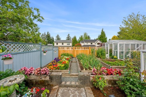 1413 Canso Ave, Comox, BC 