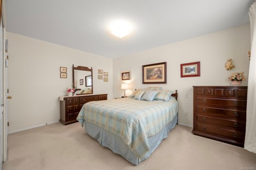 1413 Canso Ave, Comox, BC 