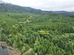 W-345 Quatsino Rd  Quatsino, BC V0N 2V0