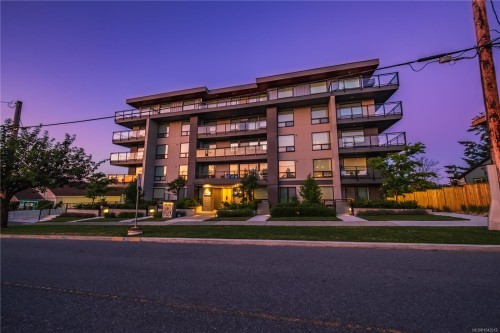 #407-119 Haliburton St  Nanaimo, BC V9R 4V8