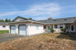 #3-3355 First St Cumberland, BC V0R 1S0