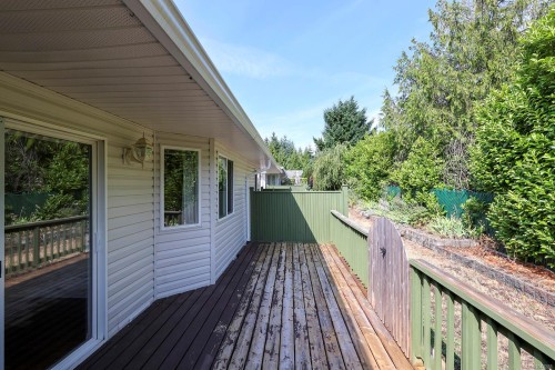 #3-3355 First St, Cumberland, BC 